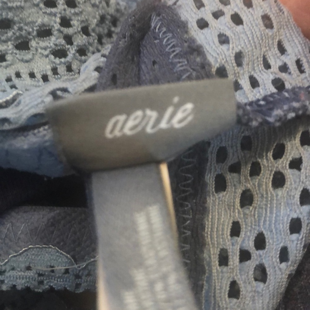 🌹Aerie Bralette Lg Two tone blue lace - Picture 3 of 4